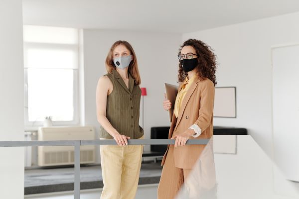 business-women-wearing-face-masks
