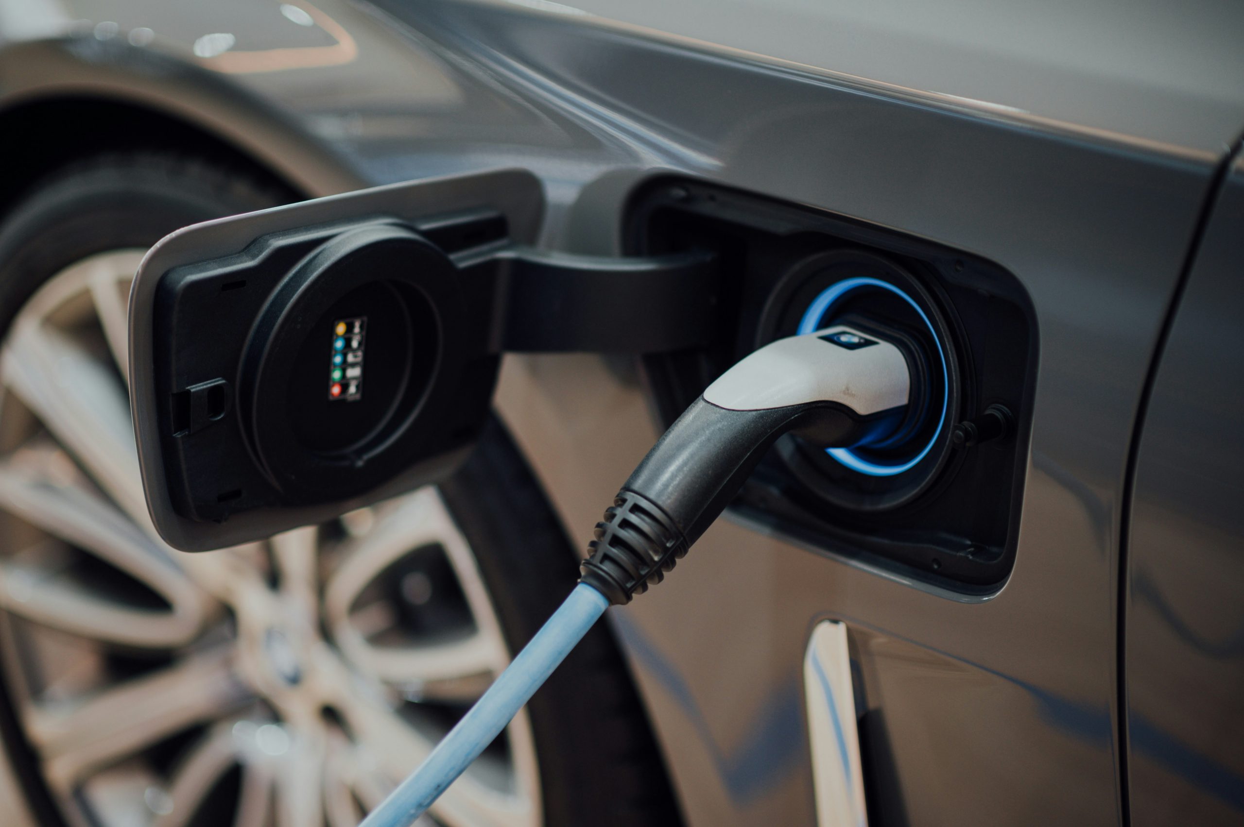 Government Invests £120M to Support Businesses Transitioning to Electric Vehicles