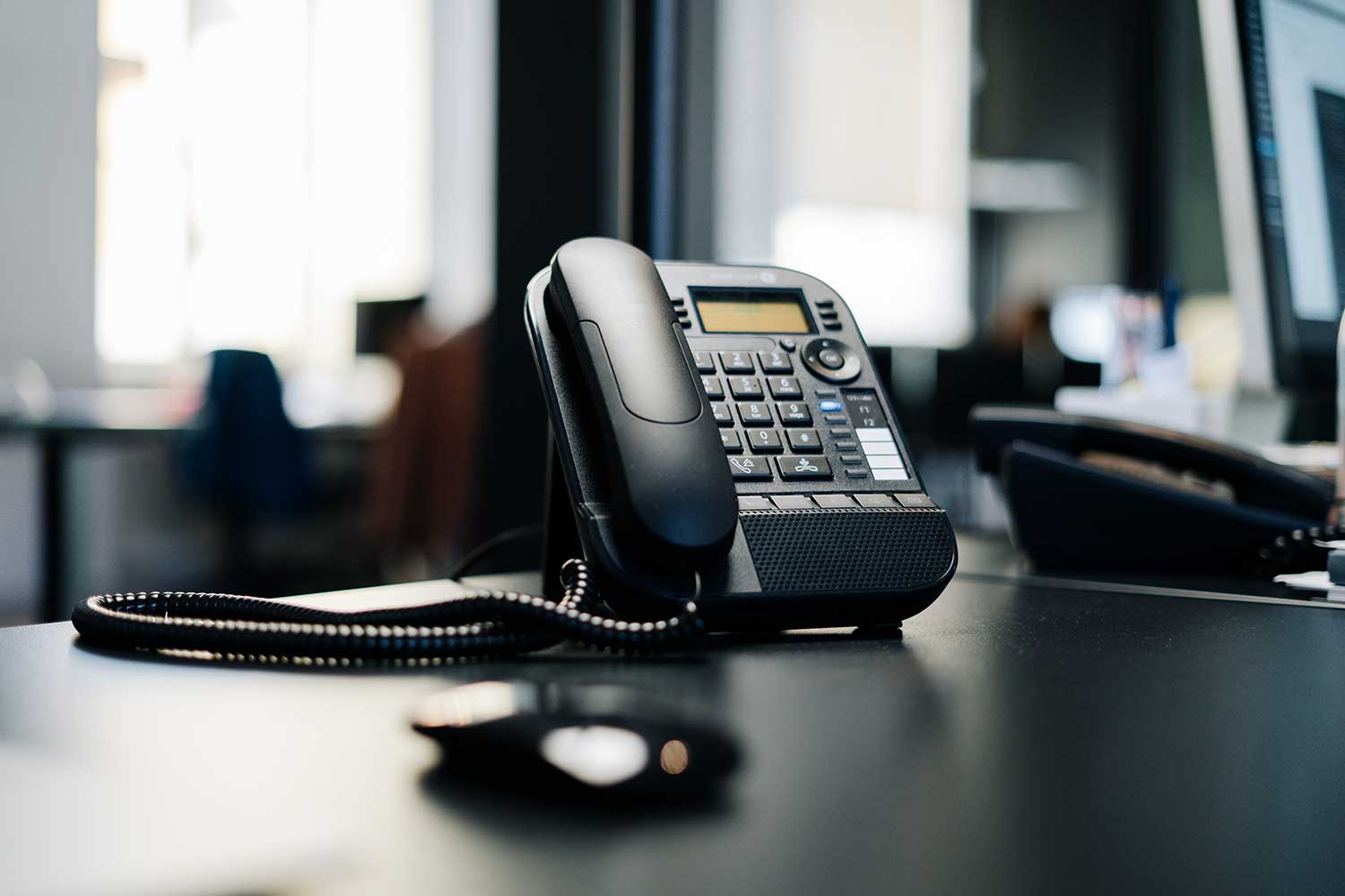 Preparing Your SME for the UK’s Digital Phone Switchover by 2027