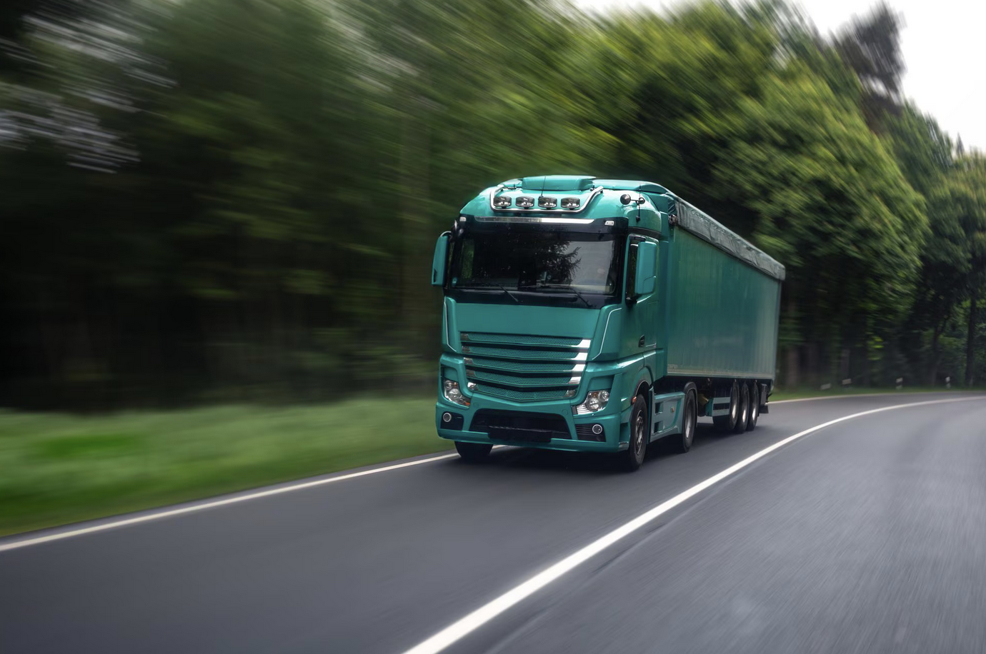 UK Government Cuts Electric Lorry Costs to Boost Business