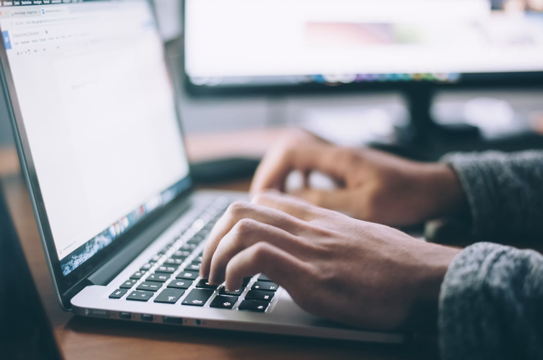 How SMEs Can Benefit from Using AI